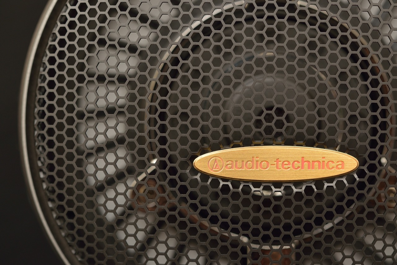 Review Audio-Technica ATH-AD2000X driver 53mm mạch từ Permendur OFC-7N tái tạo vocal nữ ngọt lịm