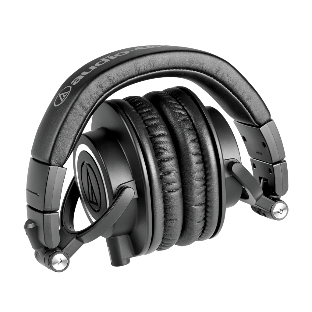 Tai nghe ATH-M50x gập gọn, hai củ tai xoay vào trong
